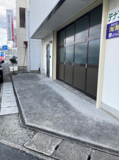 東辻井貸倉庫の画像
