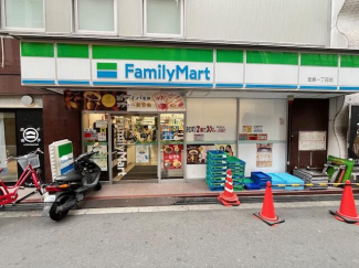 ファミリーマート堂島一丁目店まで173m