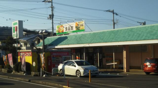 フジ砥部原町店まで875m