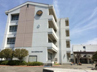 松山市立石井北小学校まで749m