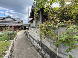 上浦町甘崎中古住宅の画像