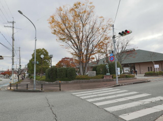 三田市立図書館まで491m