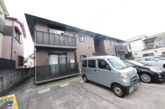 車をお持ちの方に嬉しい駐車場付きの物件です