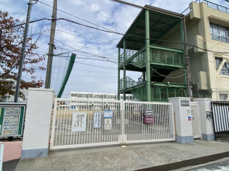 東大阪市立枚岡西小学校まで354m