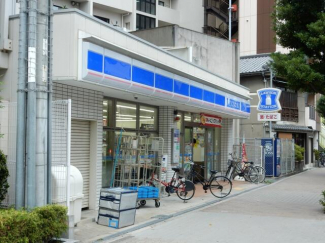 ローソン（南堀江４丁目店）まで70m