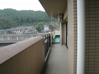 【バルコニー】