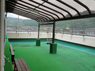 【バルコニー】