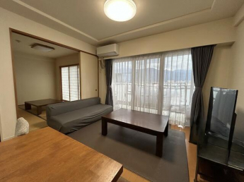サーパス御殿前通り壱番館の画像
