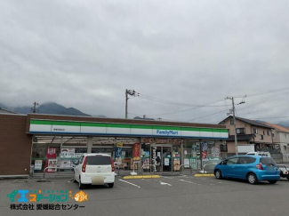 ファミリーマート新居浜萩生店まで1163m