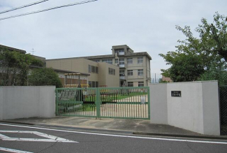 明石市立沢池小学校まで1003m