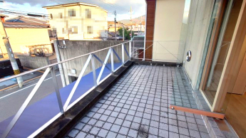 2階バルコニー