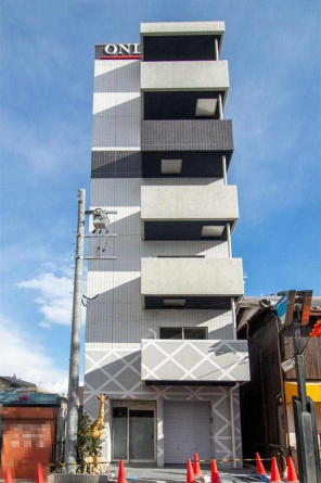 ONLY ONE三田中町の画像