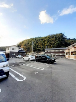 駐車場完備です