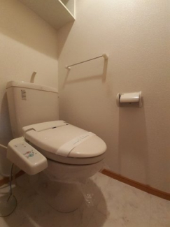 シンプルで使いやすいトイレです