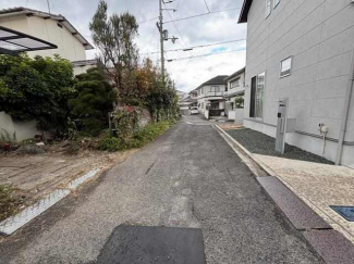 東接道を北向きに撮影