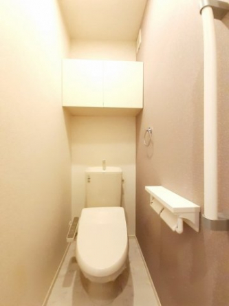 落ち着いたトイレです