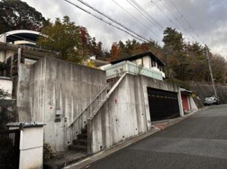 奈良県生駒市あすか野南２丁目の中古一戸建ての画像