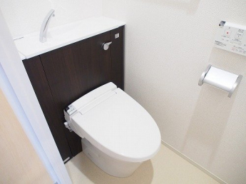 シンプルで使いやすいトイレです