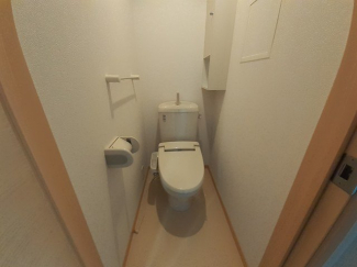 ゆったりとした空間のトイレです