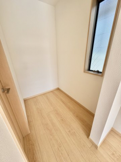 書斎コーナー約１．５帖