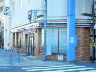 セブンイレブン（大阪南堀江１丁目店）まで100m