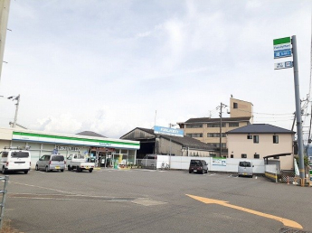 ファミリーマート松山森松町店様まで500m