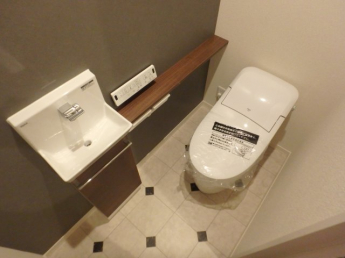 シンプルで使いやすいトイレです