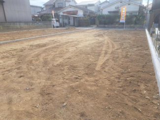 松山市北土居５丁目の新築一戸建ての画像