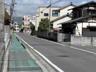 松山市室町２丁目の駐車場の画像