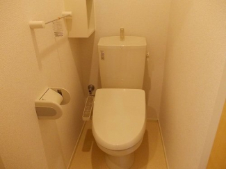 シンプルで使いやすいトイレです