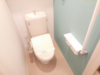 シンプルで使いやすいトイレです