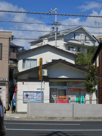 ファミリーマート須磨浦通店まで235m