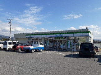 ファミリーマート高宮店様まで780m