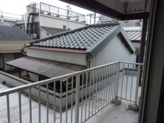 【バルコニー】