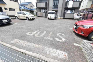 守山市今宿２丁目の駐車場の画像