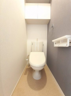 清潔感のあるトイレです