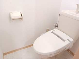 シンプルで使いやすいトイレです