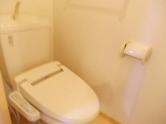 シンプルで使いやすいトイレです