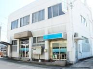 宇和島信用金庫吉田支店まで1089m