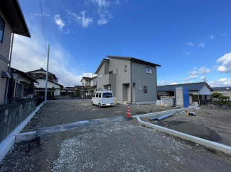 新居浜市本郷１丁目の新築一戸建ての画像