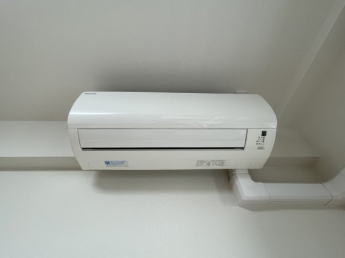 エアコン完備