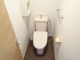 落ち着いたトイレです