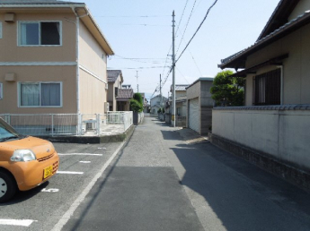 【駐車場】