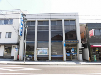 滋賀銀行瀬田支店まで620m