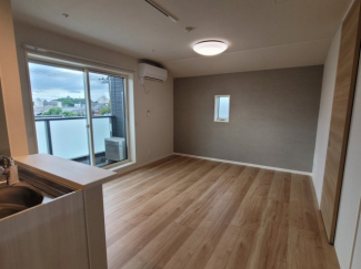 3階角部屋のお部屋です！