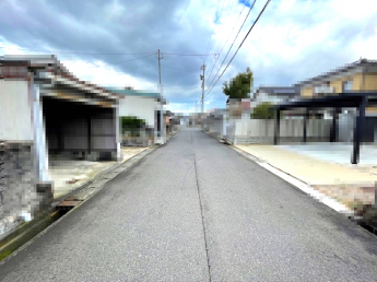 前面道路西向き