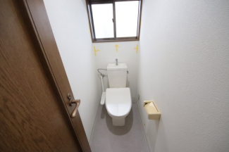 シンプルで使いやすいトイレです