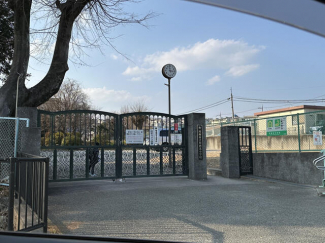 川西市立川西北小学校まで841m