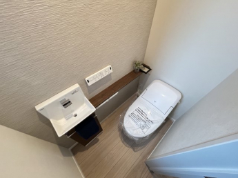 コンパクトで使いやすいトイレです