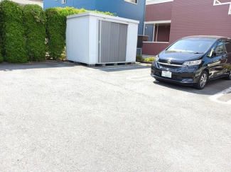 駐車場に車を止められます